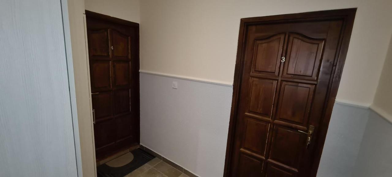 Rozsa Apartmanhaz Σέγκεντ Εξωτερικό φωτογραφία