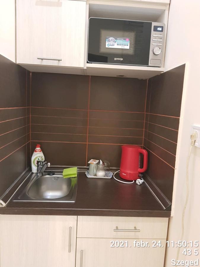 Rozsa Apartmanhaz Σέγκεντ Εξωτερικό φωτογραφία