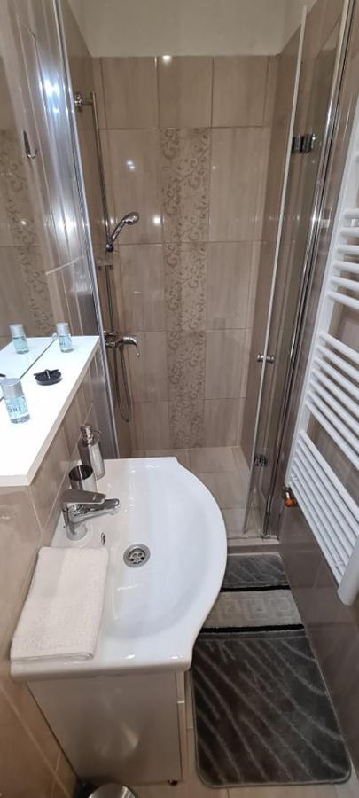 Rozsa Apartmanhaz Σέγκεντ Εξωτερικό φωτογραφία